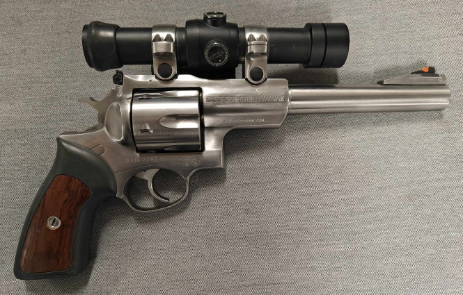 Ruger Red Hawk .44mag - Försäljningsuppdrag