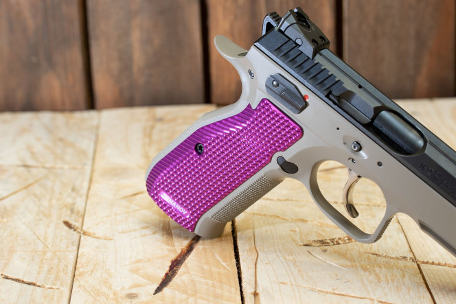 Armanov SpidErgo Long M Pistol Grips CZsp01/02 Purple