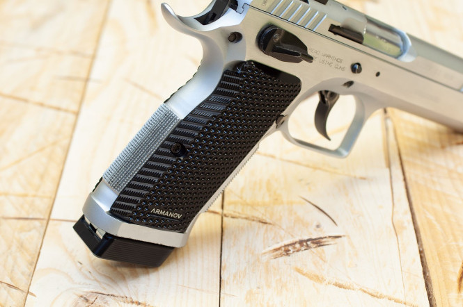 Armanov SpidErgo Tanfoglio SF Blk